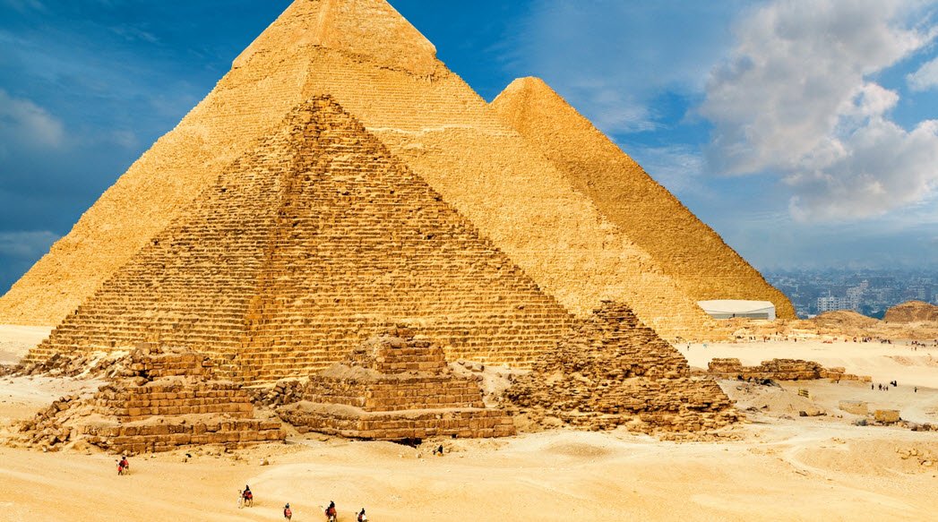 Great Pyramid of Giza - Vushii.com